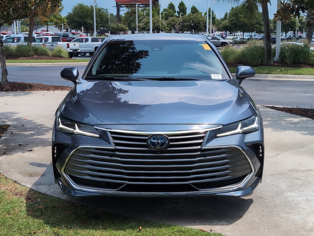 Certified 2021 Toyota Avalon Hybrid Limited Sedan