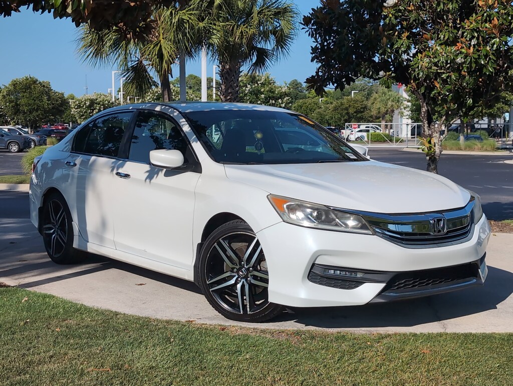 Used 2017 Honda Accord Sport SE Sedan