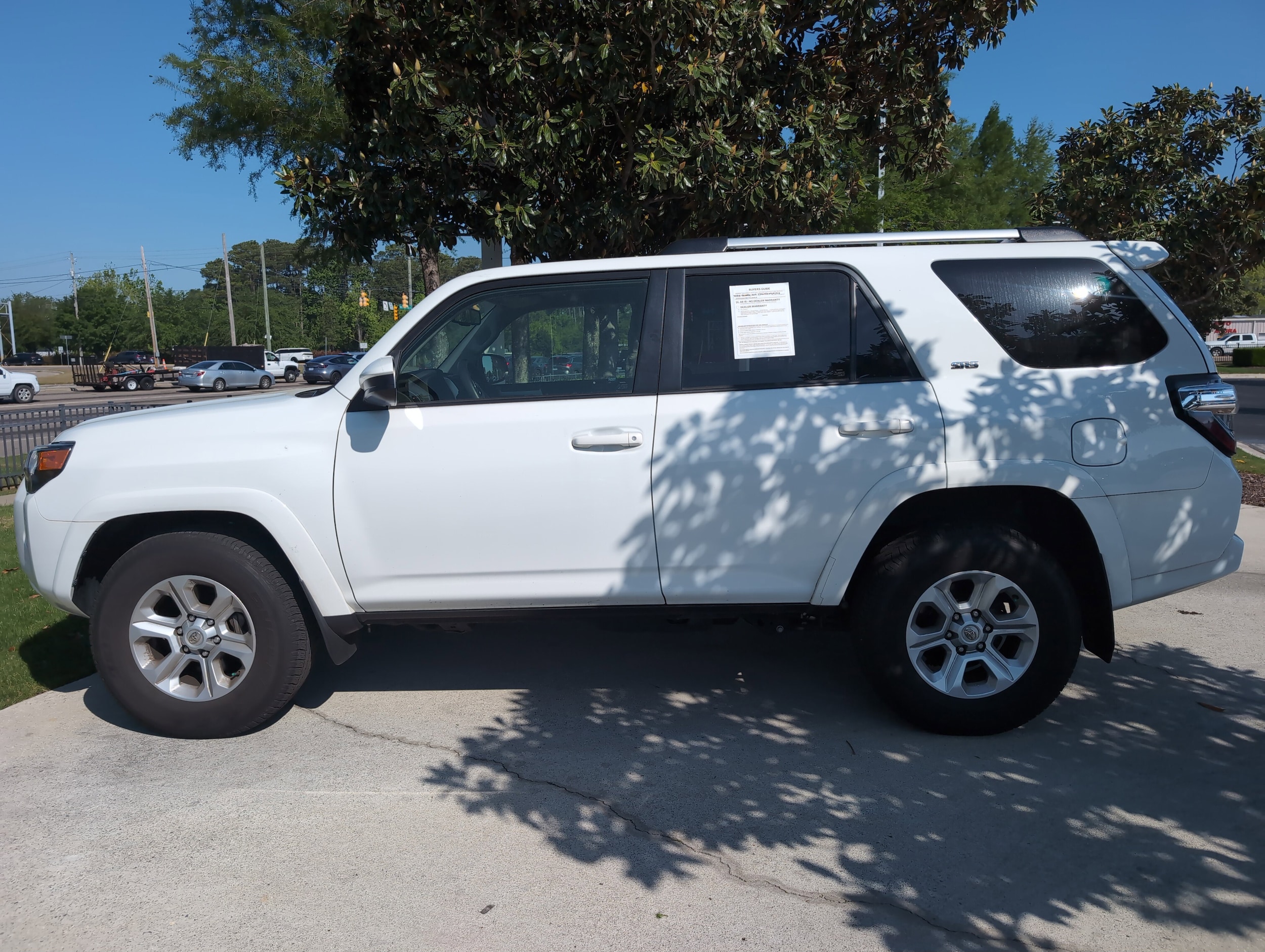 2023 Toyota 4Runner SR5 photo 6