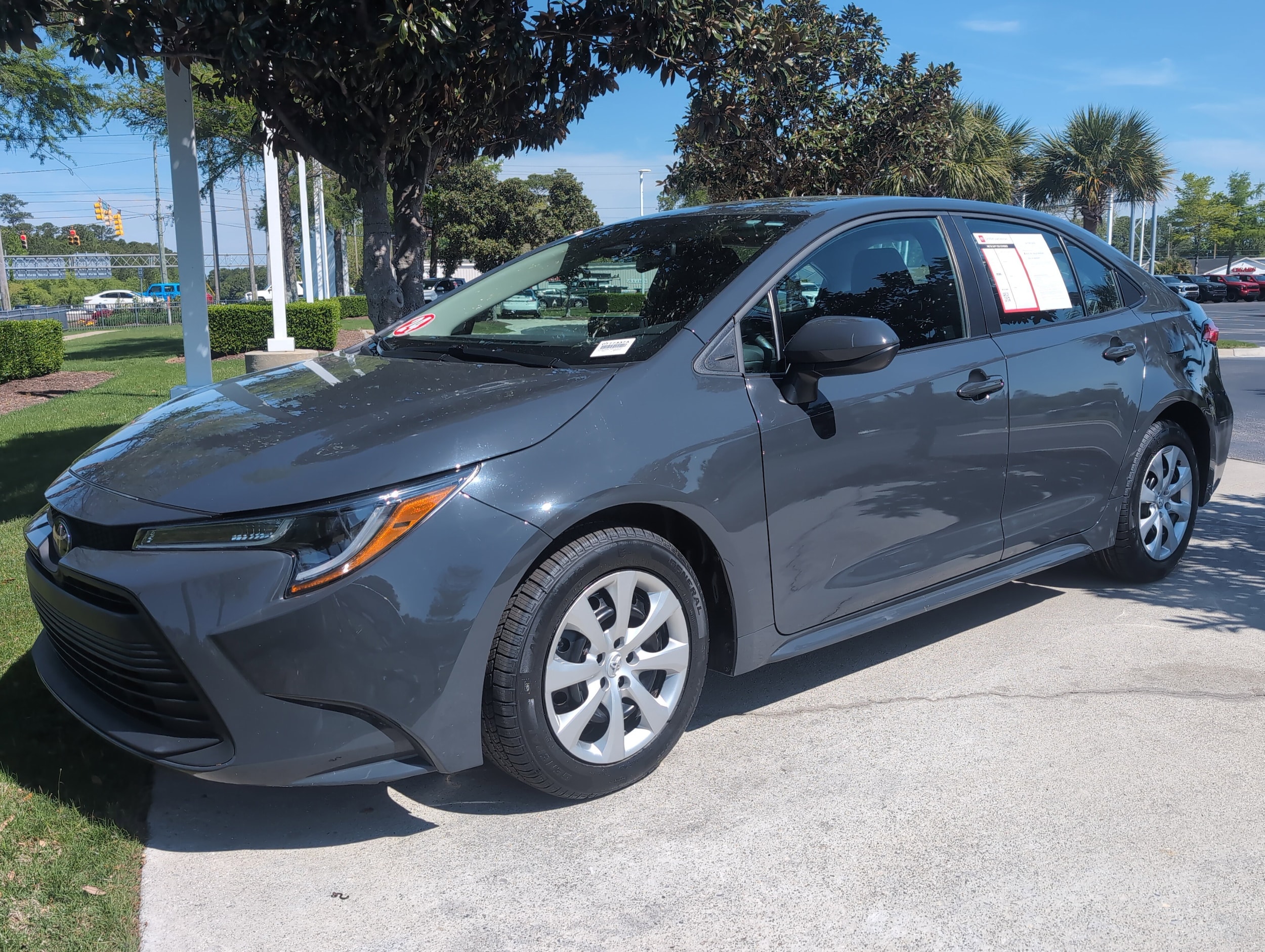 2024 Toyota Corolla LE photo 4