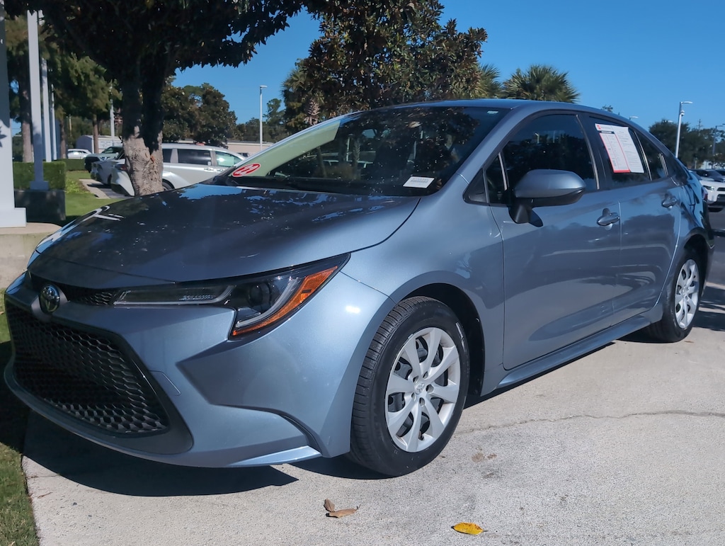 Certified 2022 Toyota Corolla LE Sedan