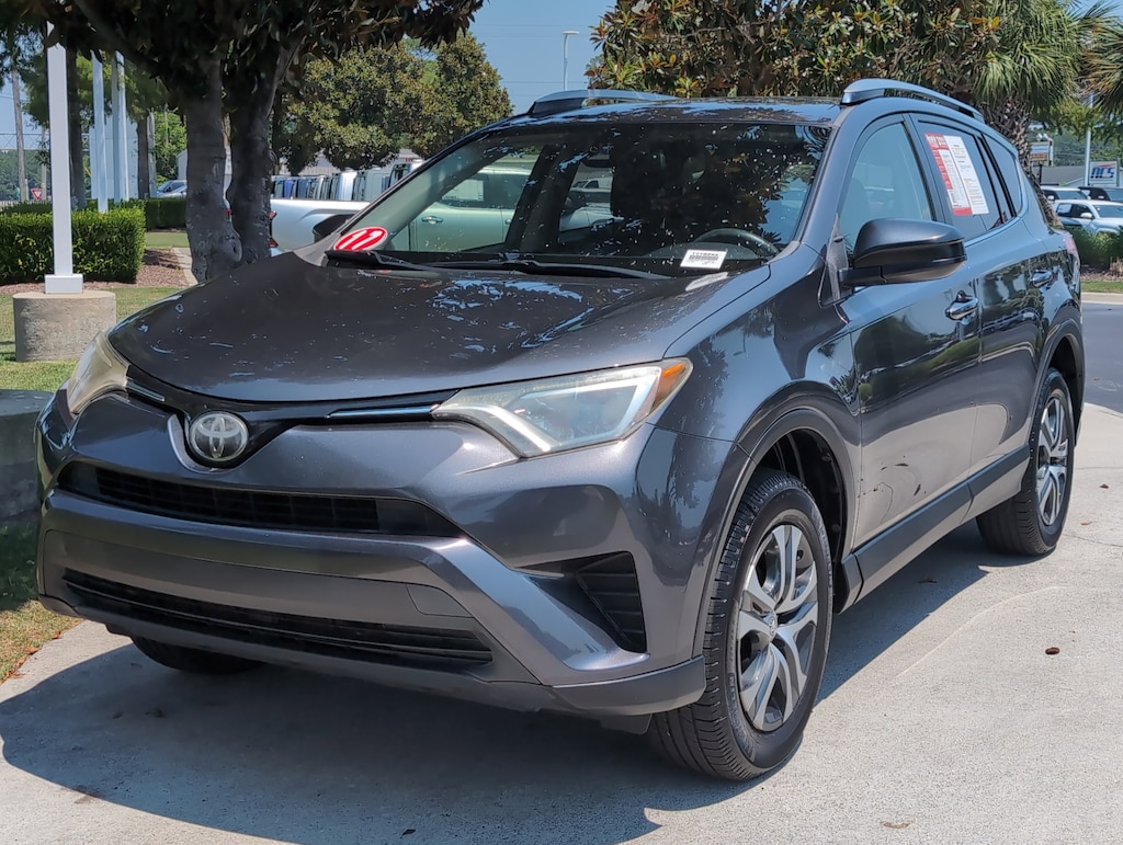 Used 2017 Toyota RAV4 LE SUV