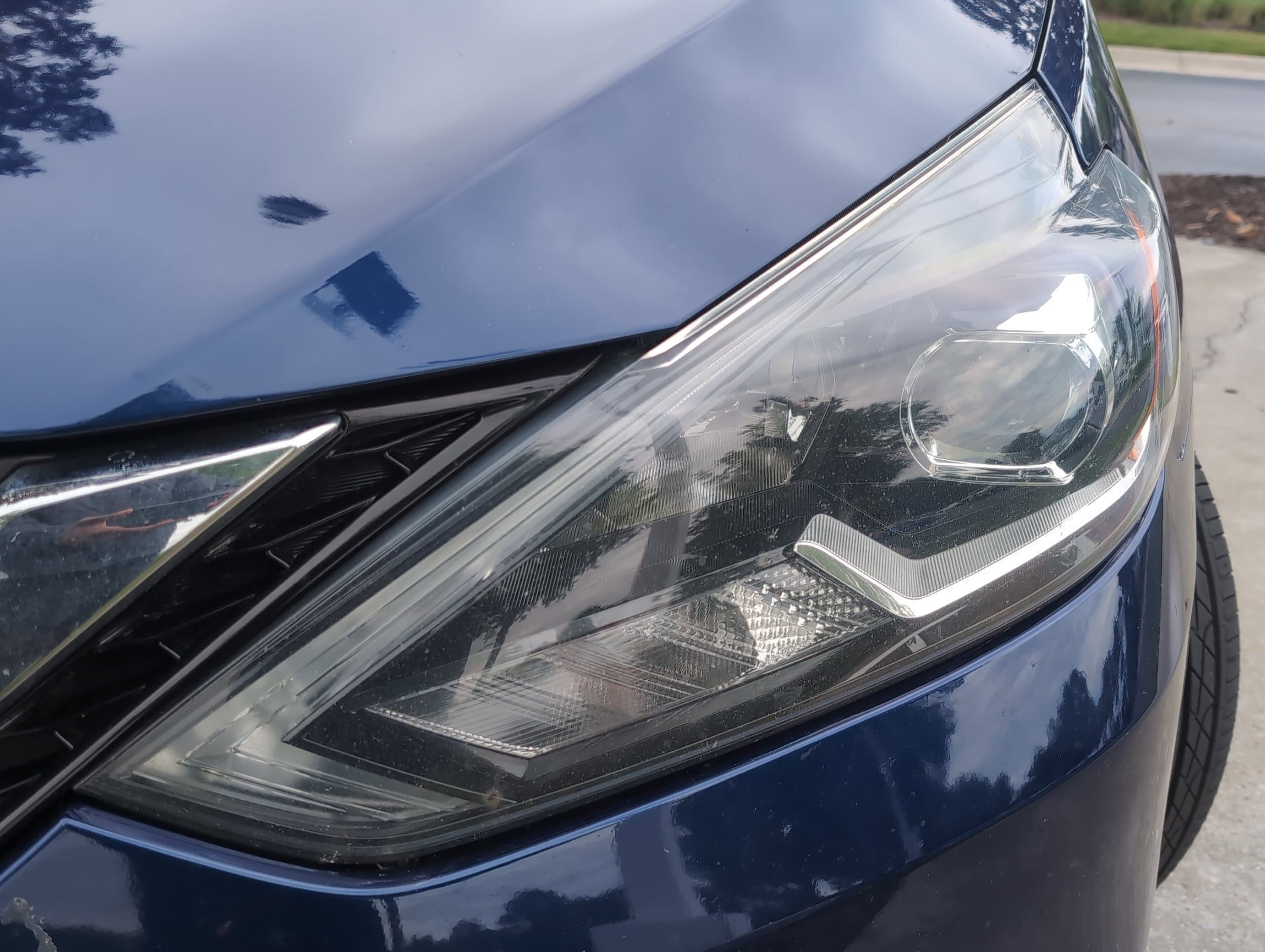 2019 Nissan Sentra SR photo 6