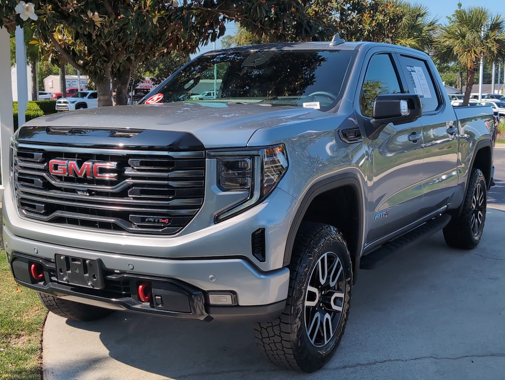 Used 2025 GMC Sierra 1500 AT4 Pickup