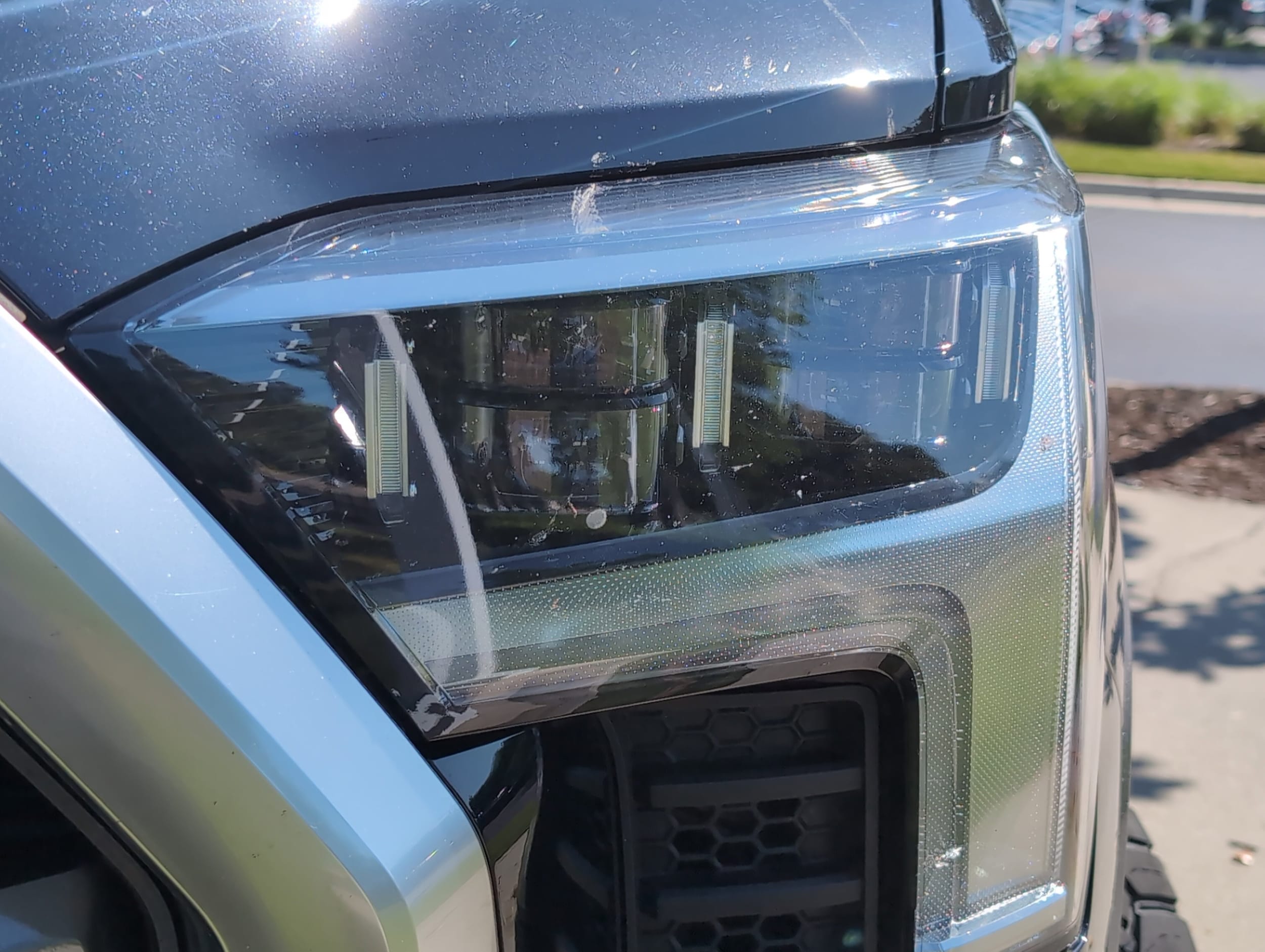 2024 Toyota Tundra 4WD Limited Hybrid photo 5