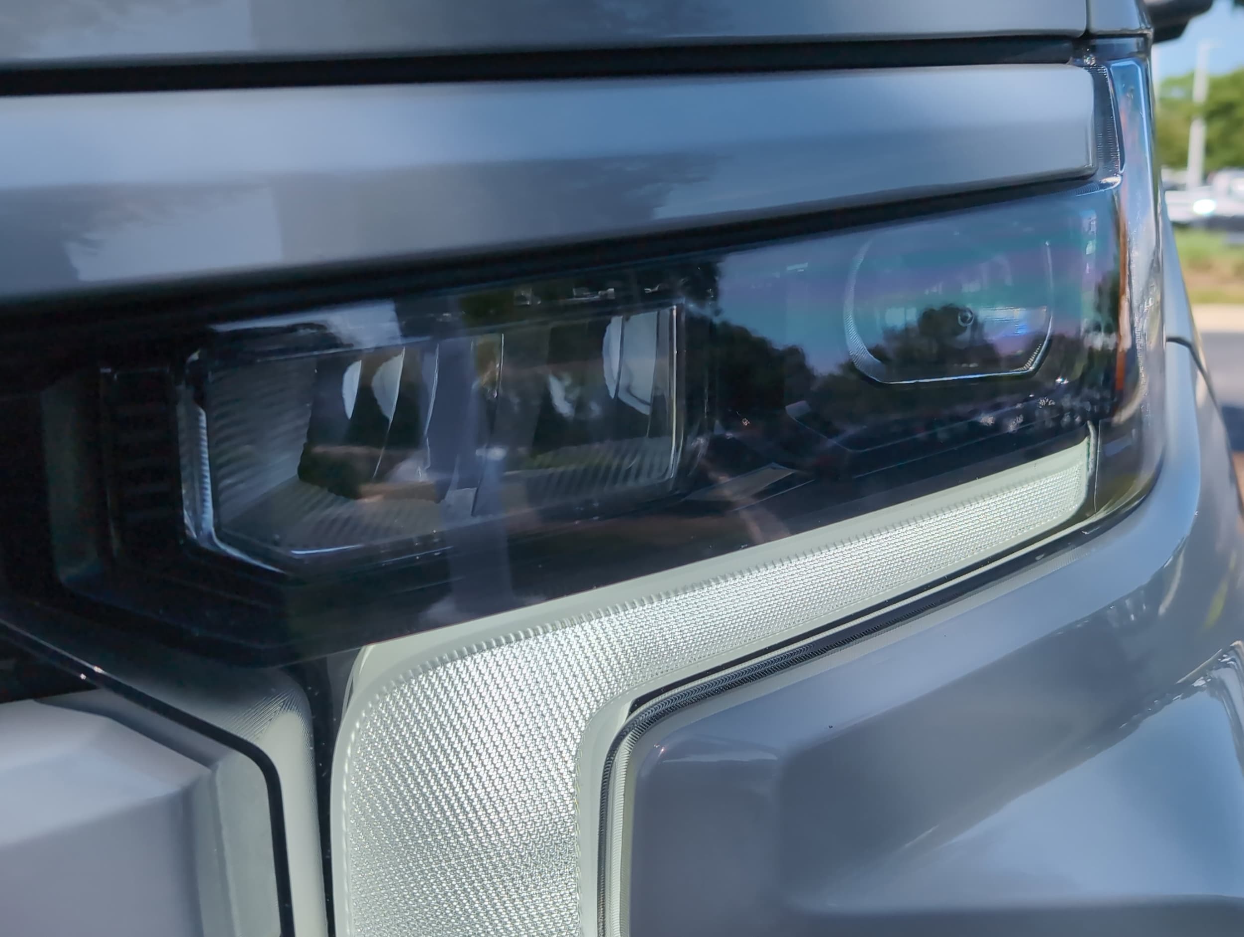 2024 Chevrolet Silverado 1500 RST photo 4