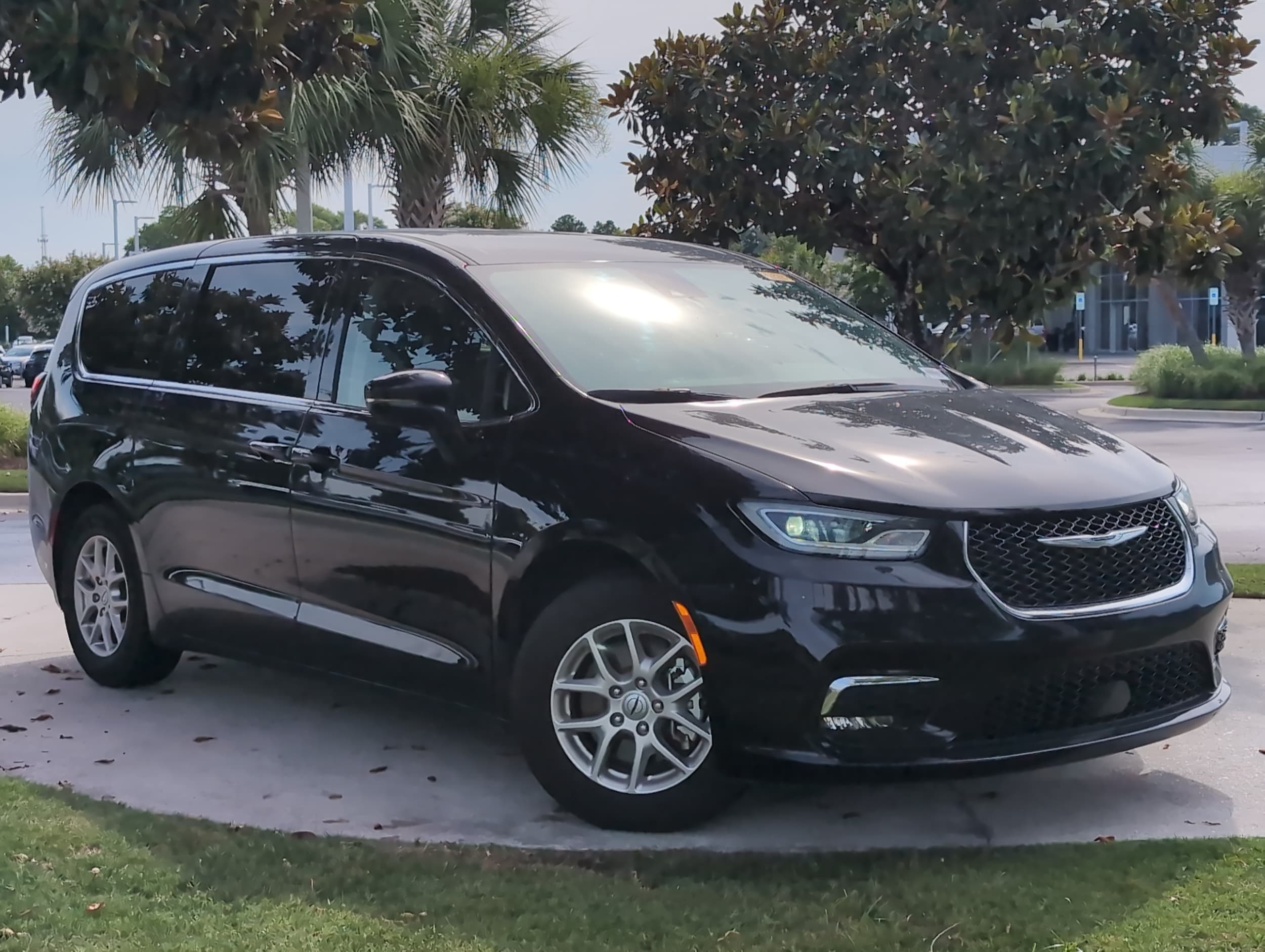 Chrysler Pacifica Touring L
