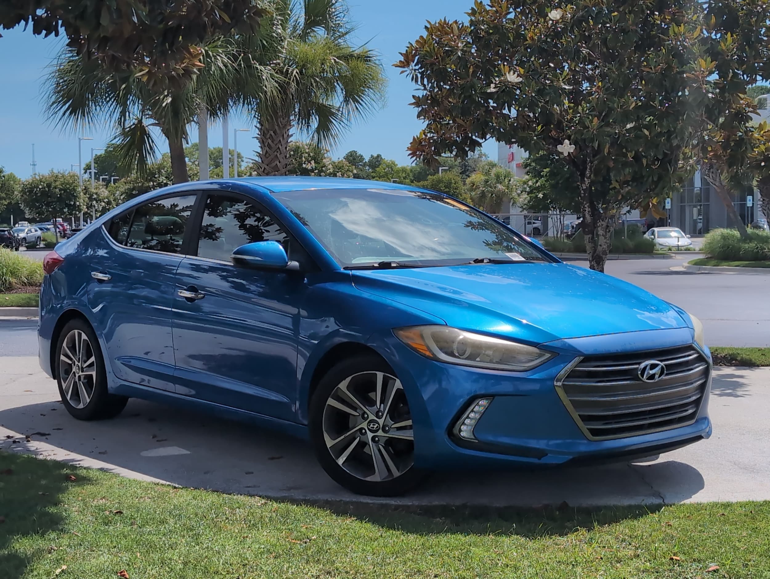 Hyundai Elantra Limited