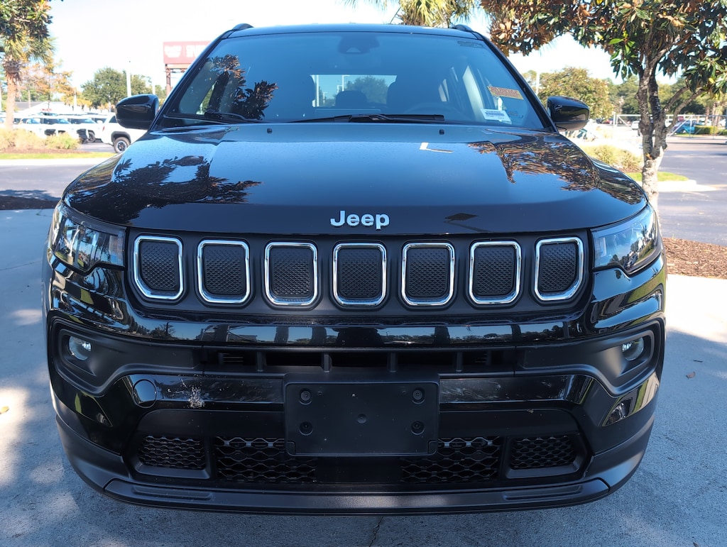Used 2022 Jeep Compass Latitude Lux SUV