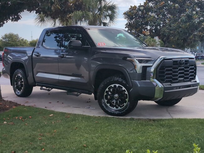 2023 Toyota Tundra 4WD SR5 Pickup