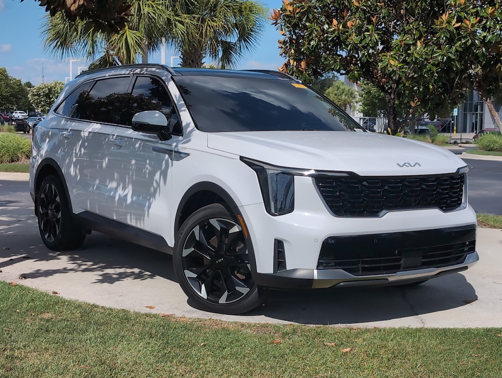 Used 2024 Kia Sorento EX SUV
