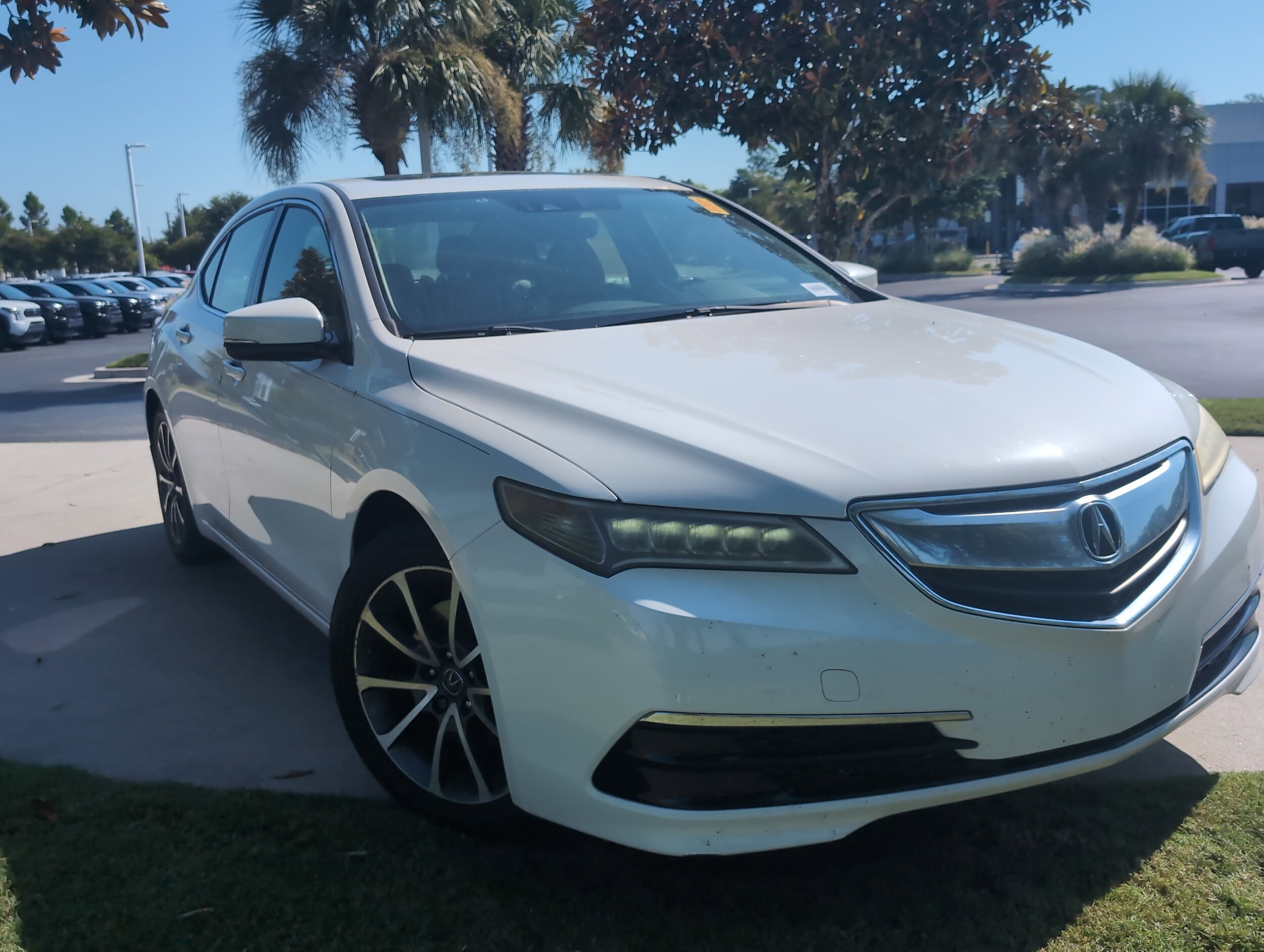 2015 Acura TLX Technology photo 2