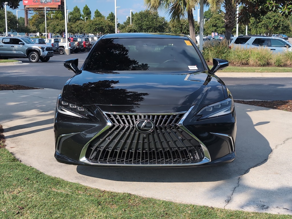 Used 2022 Lexus ES ES 350 Ultra Luxury Sedan