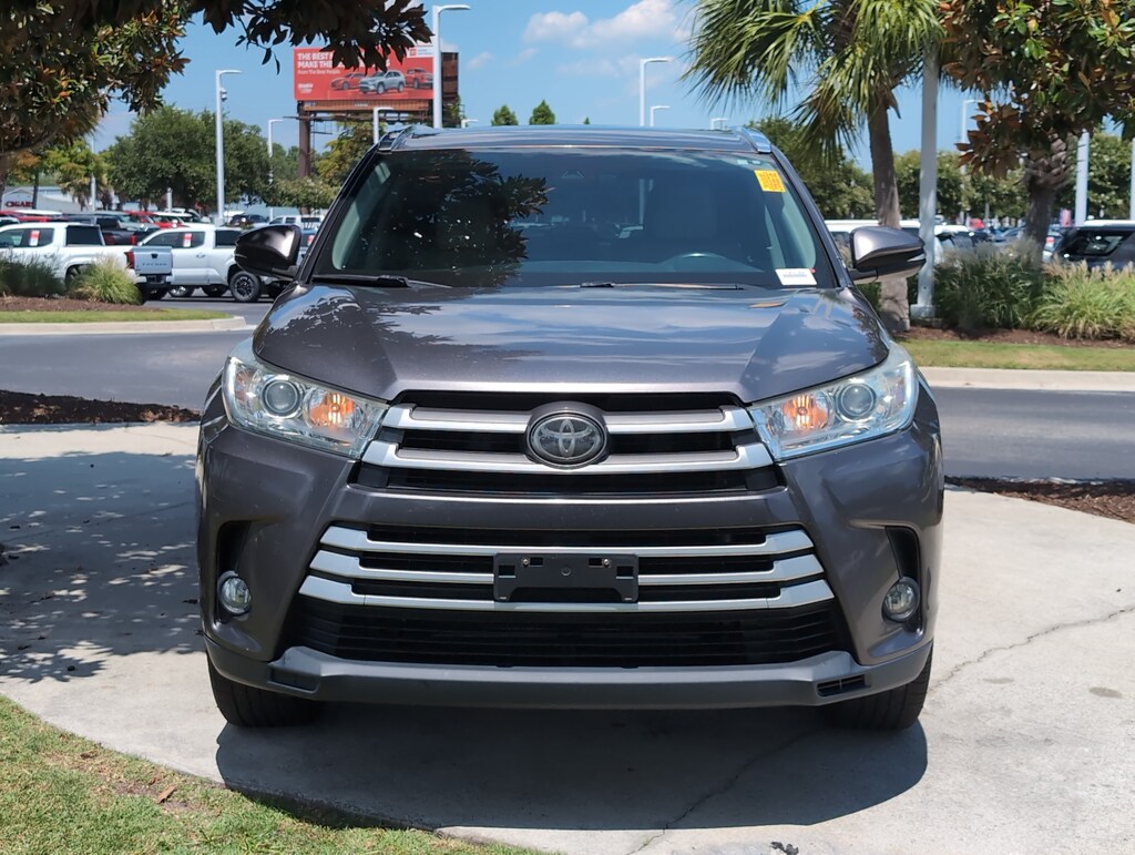 Used 2019 Toyota Highlander XLE SUV