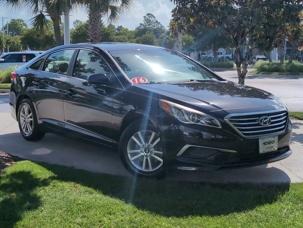 Used 2016 Hyundai Sonata 2.4L SE Sedan