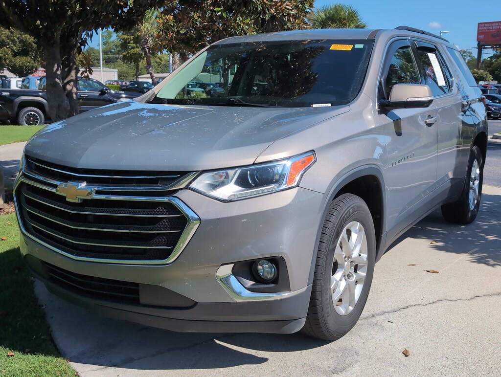 Used 2019 Chevrolet Traverse LT Cloth SUV
