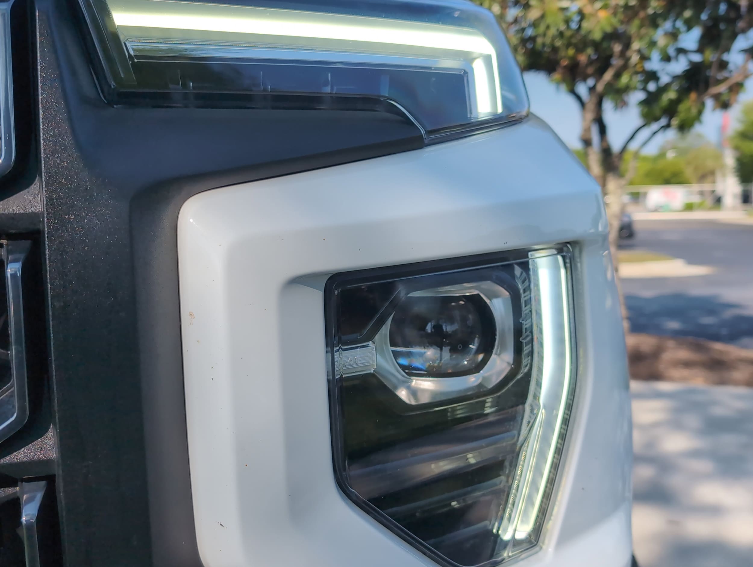 2024 GMC Canyon 4WD AT4 photo 4