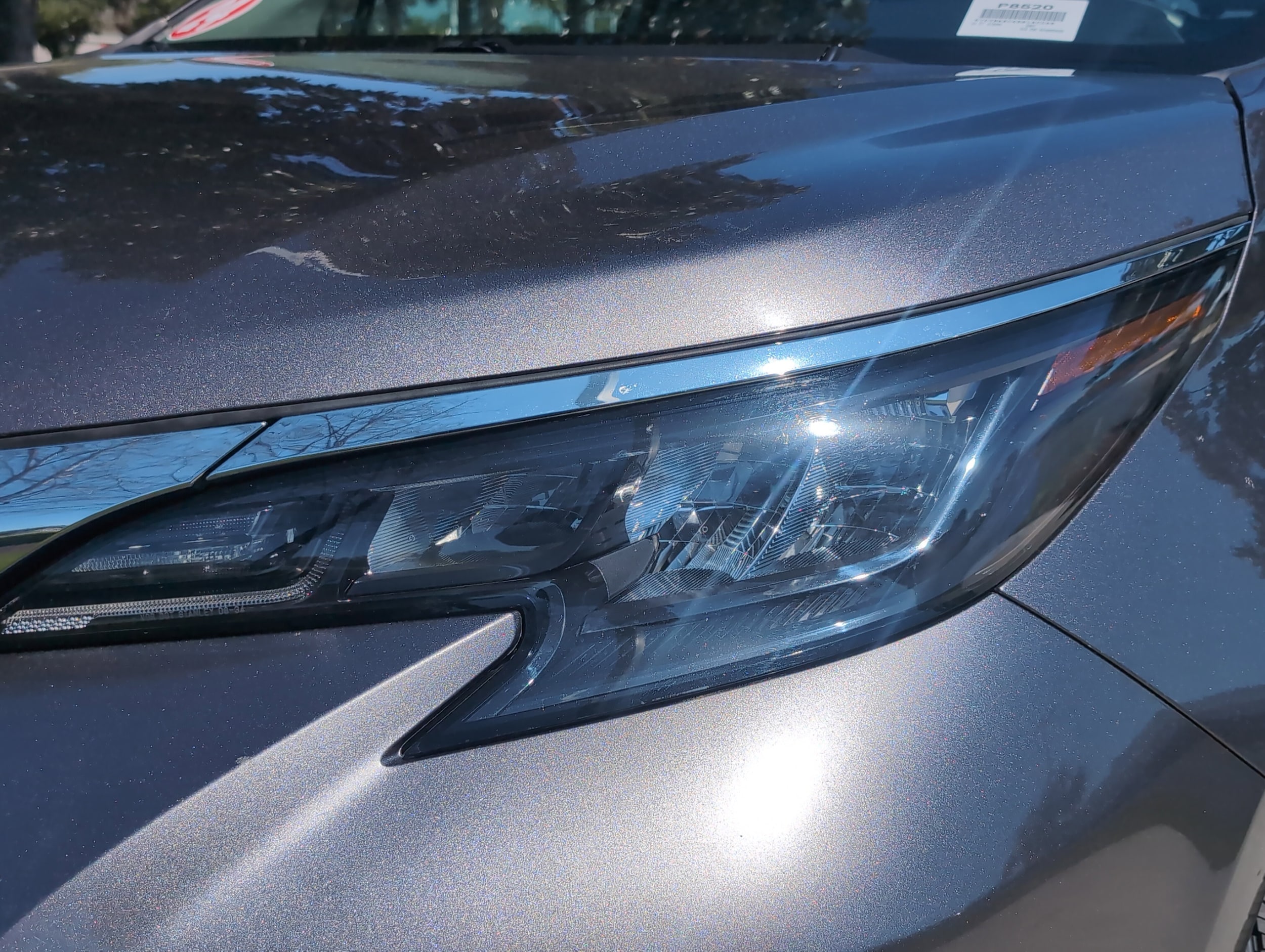 2024 Toyota Sienna XLE photo 5