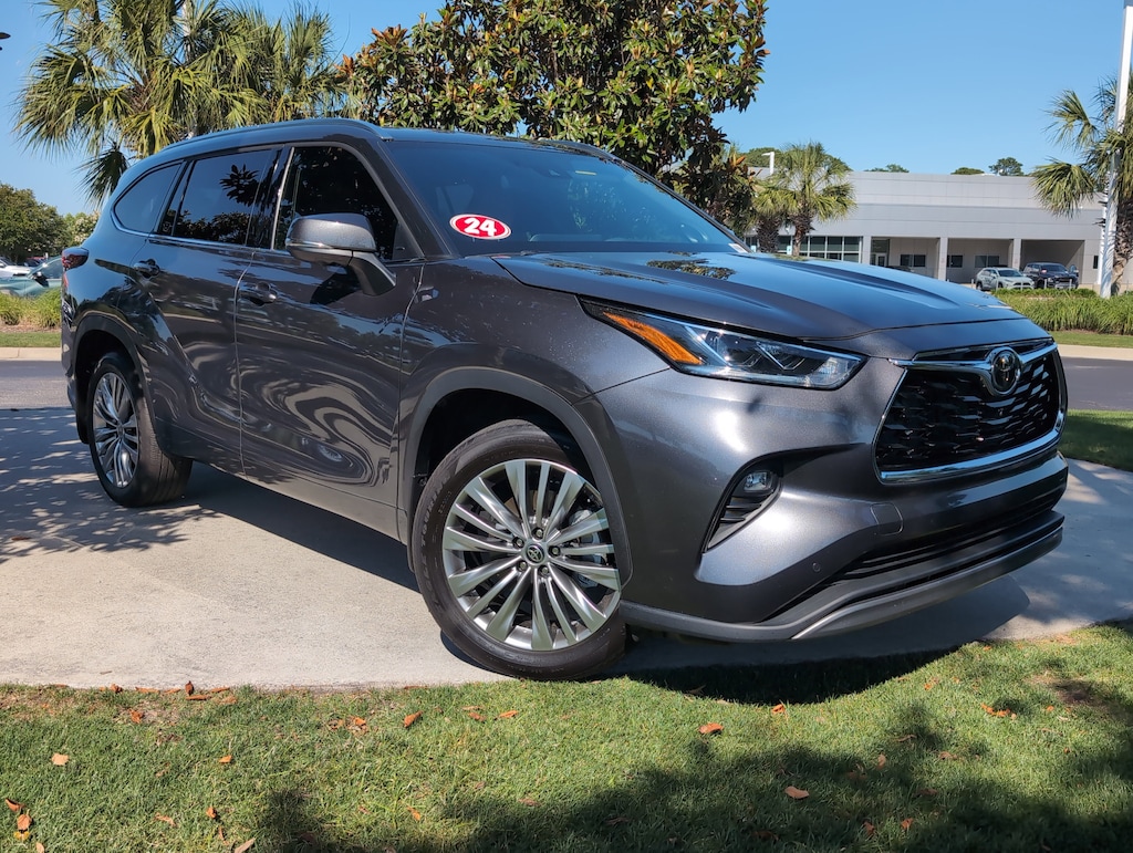 Certified 2024 Toyota Highlander Platinum SUV