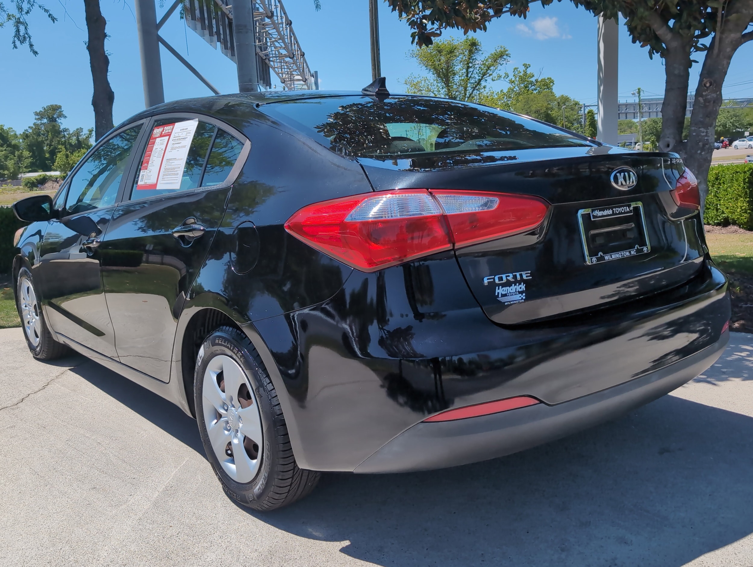 2016 Kia Forte LX photo 3
