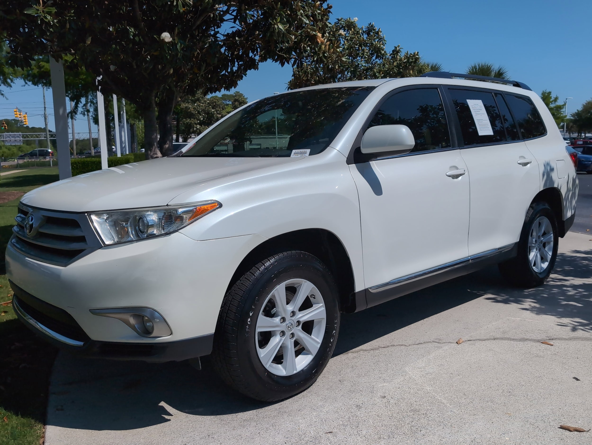 2013 Toyota Highlander SE photo 4