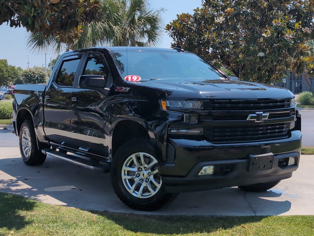 Used 2019 Chevrolet Silverado 1500 RST Pickup