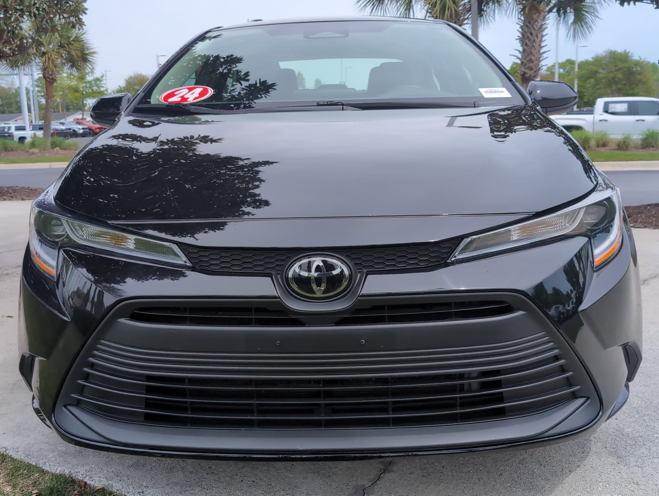 2024 Toyota Corolla LE photo 2
