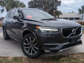 2016 Volvo XC90 T6 Momentum SUV