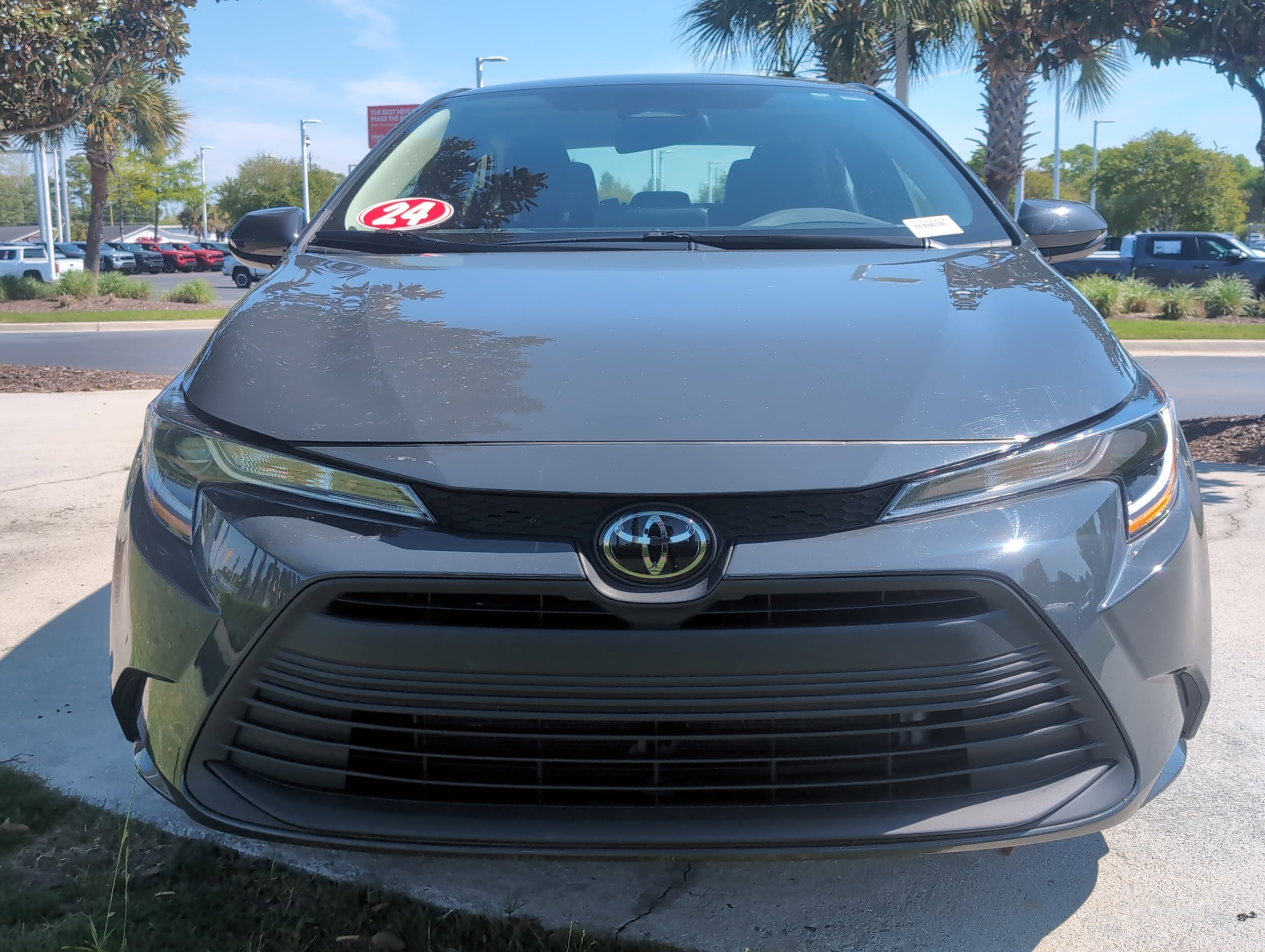 2024 Toyota Corolla LE photo 2