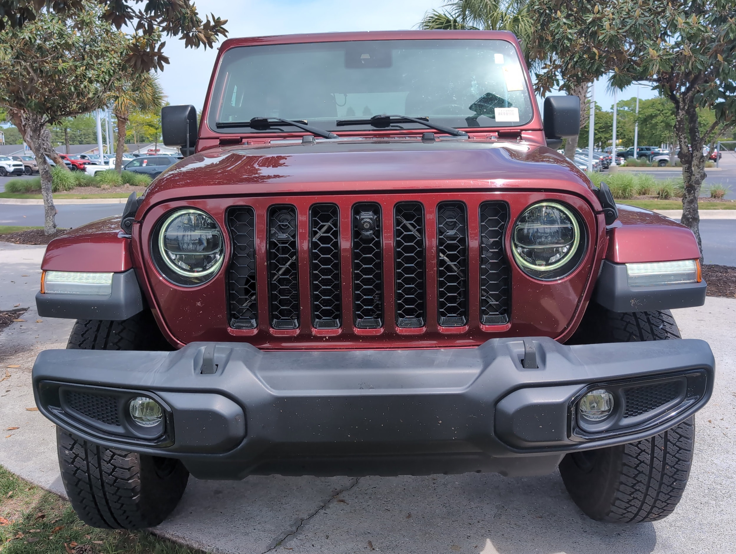 2021 Jeep Wrangler Unlimited Sahara Altitude photo 2