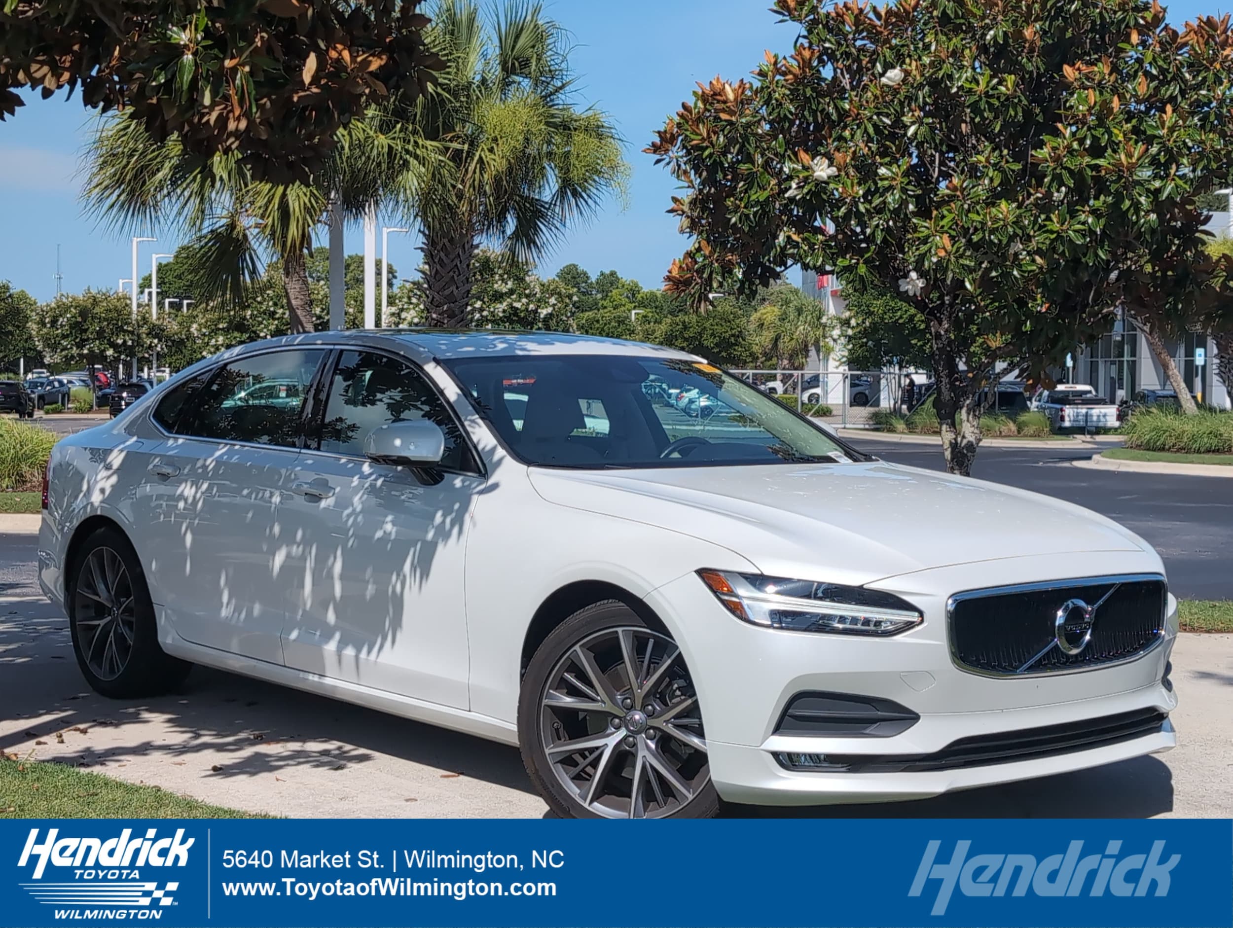 Volvo S90 Momentum