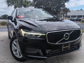 2018 Volvo XC60 Momentum SUV
