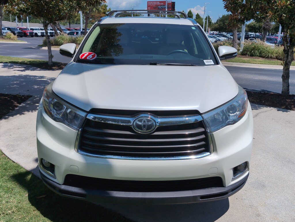 Used 2016 Toyota Highlander Limited SUV