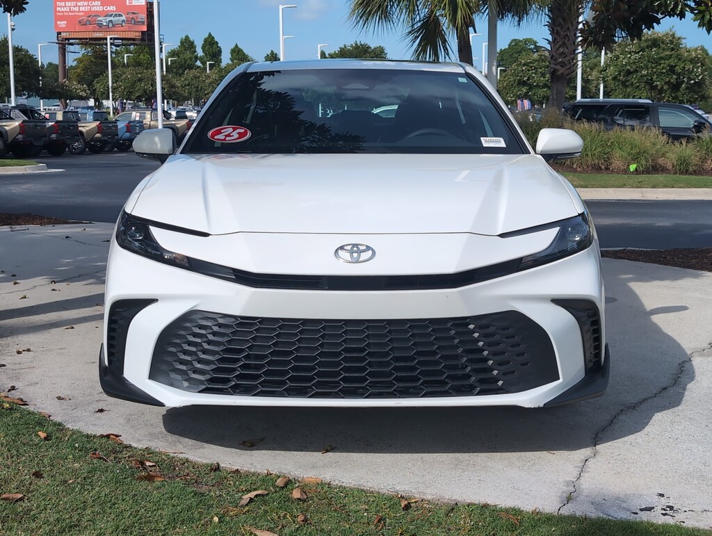 Certified 2025 Toyota Camry SE Sedan