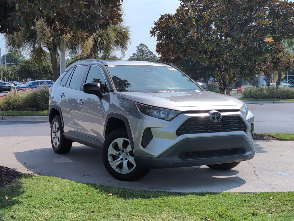 Used 2021 Toyota RAV4 LE SUV