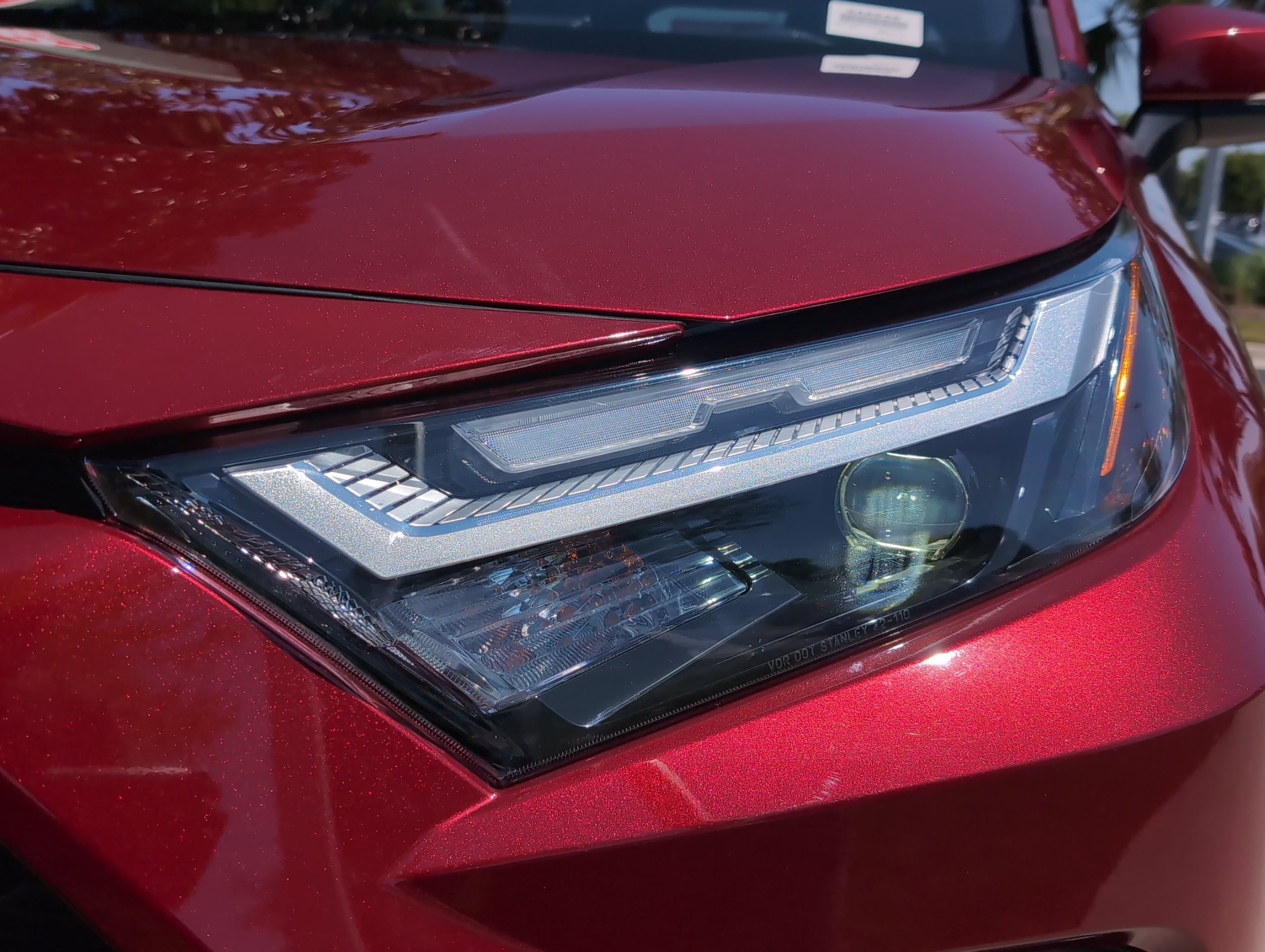 2025 Toyota RAV4 XLE Premium photo 5