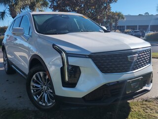 2024 CADILLAC XT4 FWD Premium Luxury SUV