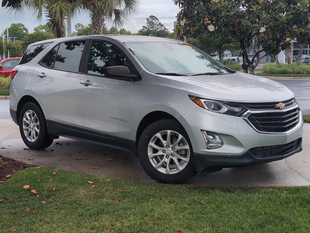 Used 2021 Chevrolet Equinox LS SUV