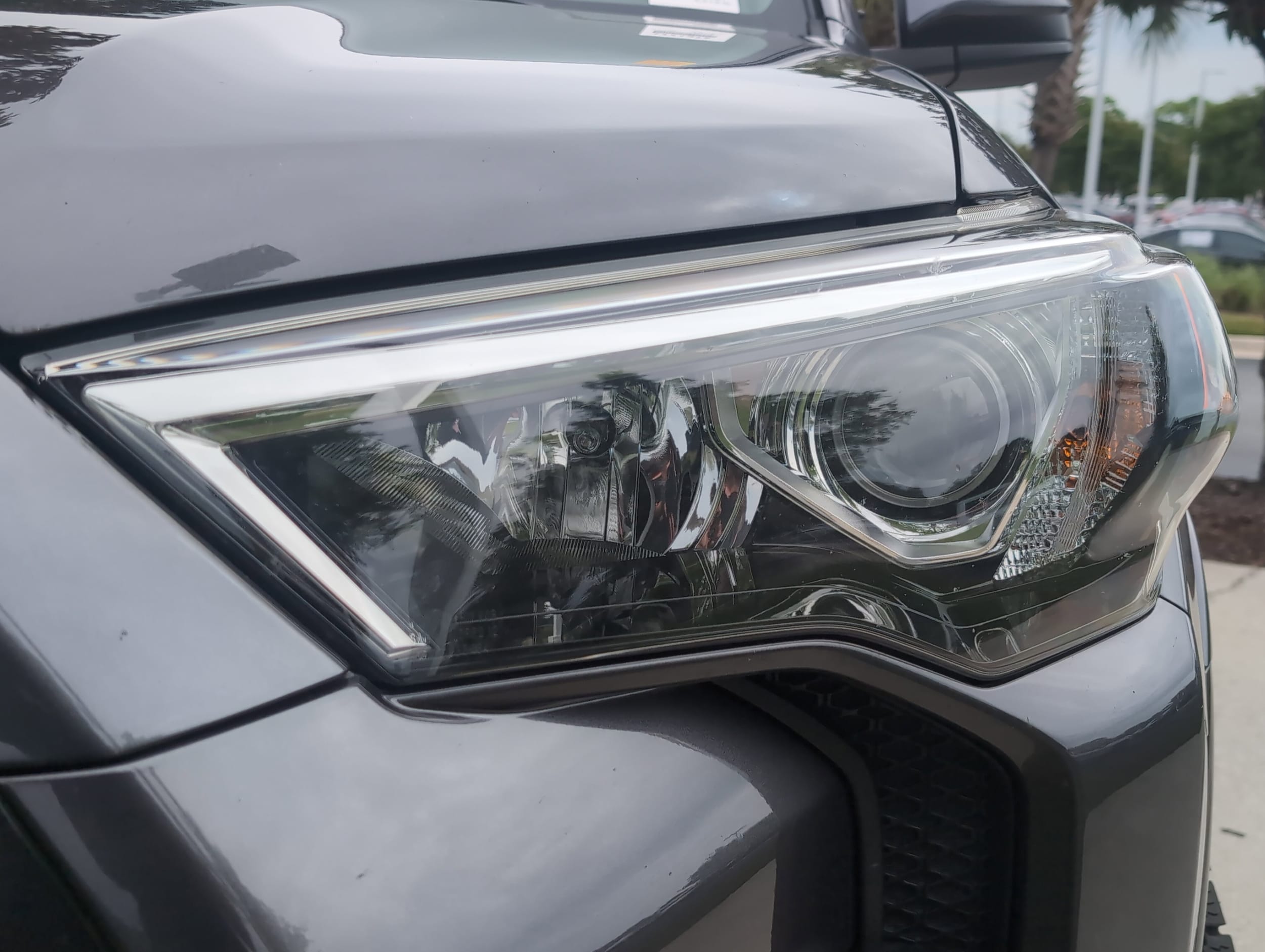 2016 Toyota 4Runner SR5 photo 5