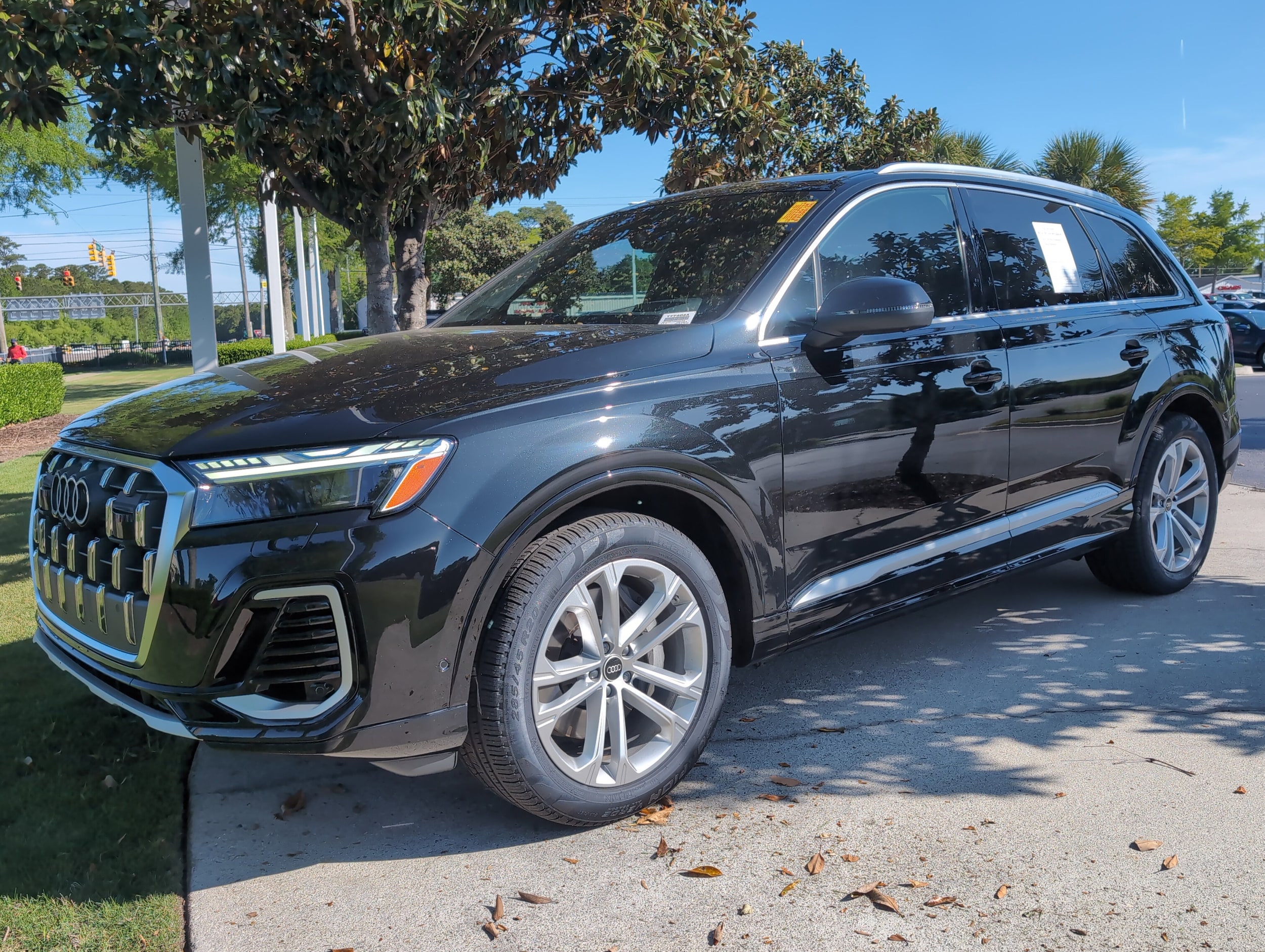 2025 Audi Q7 Prestige photo 4