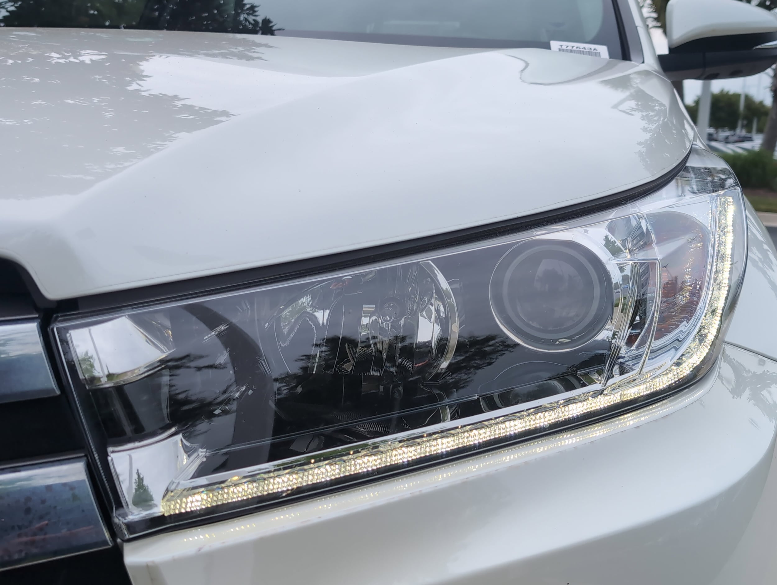2019 Toyota Highlander Limited Platinum photo 5