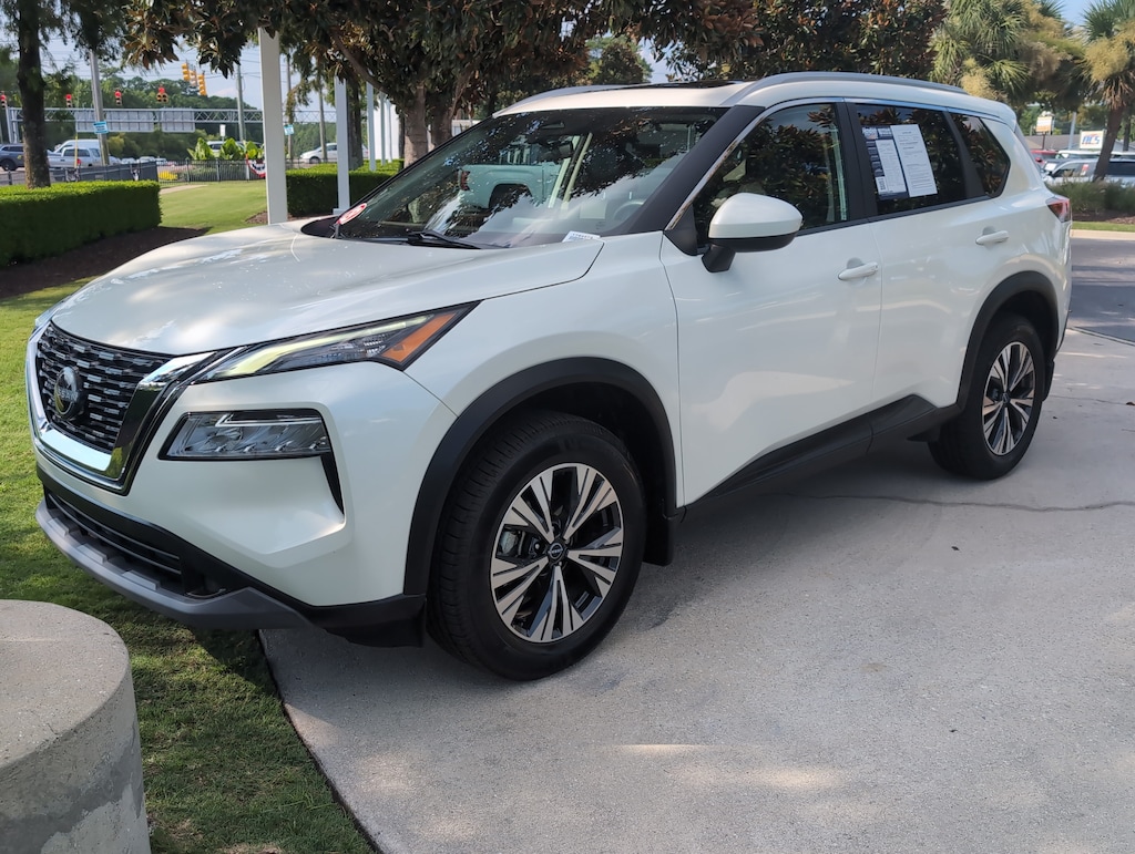 Used 2023 Nissan Rogue SV SUV
