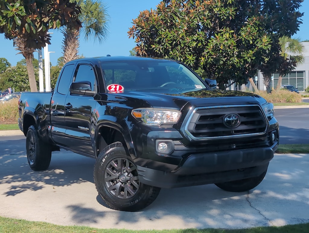 Certified 2021 Toyota Tacoma 4WD SR5 Pickup