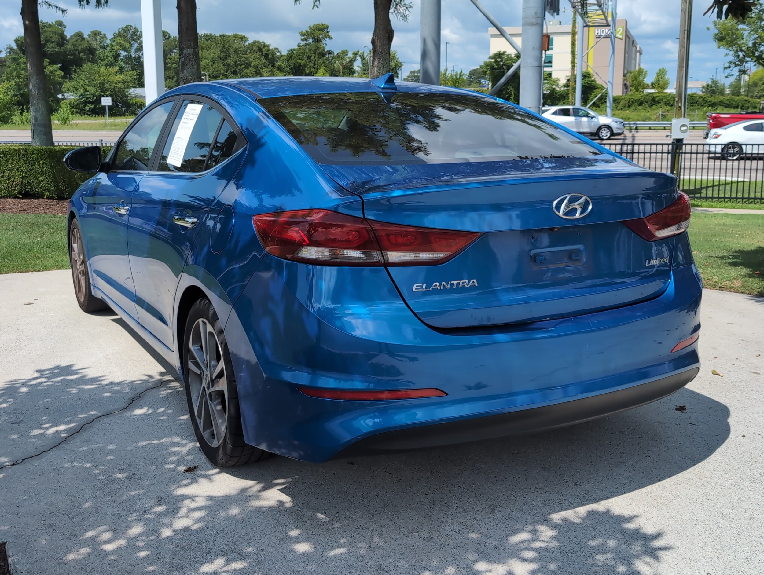 Hyundai Elantra Limited