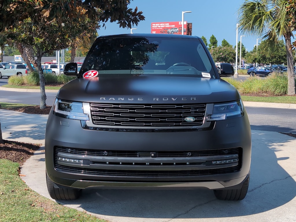 Used 2025 Land Rover Range Rover SE SUV