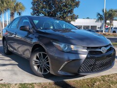 2015 Toyota Camry SE Sedan