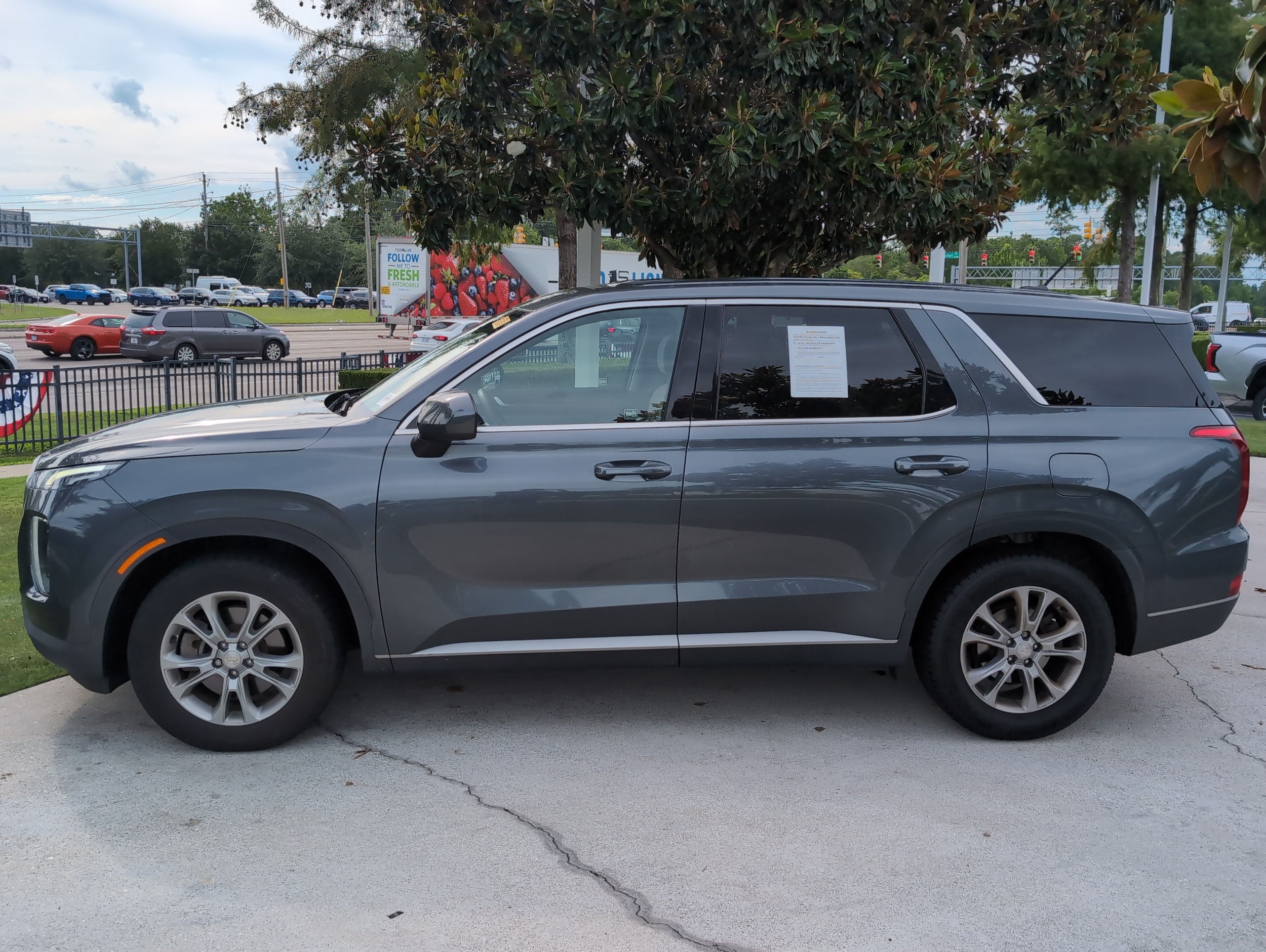Hyundai Palisade SE