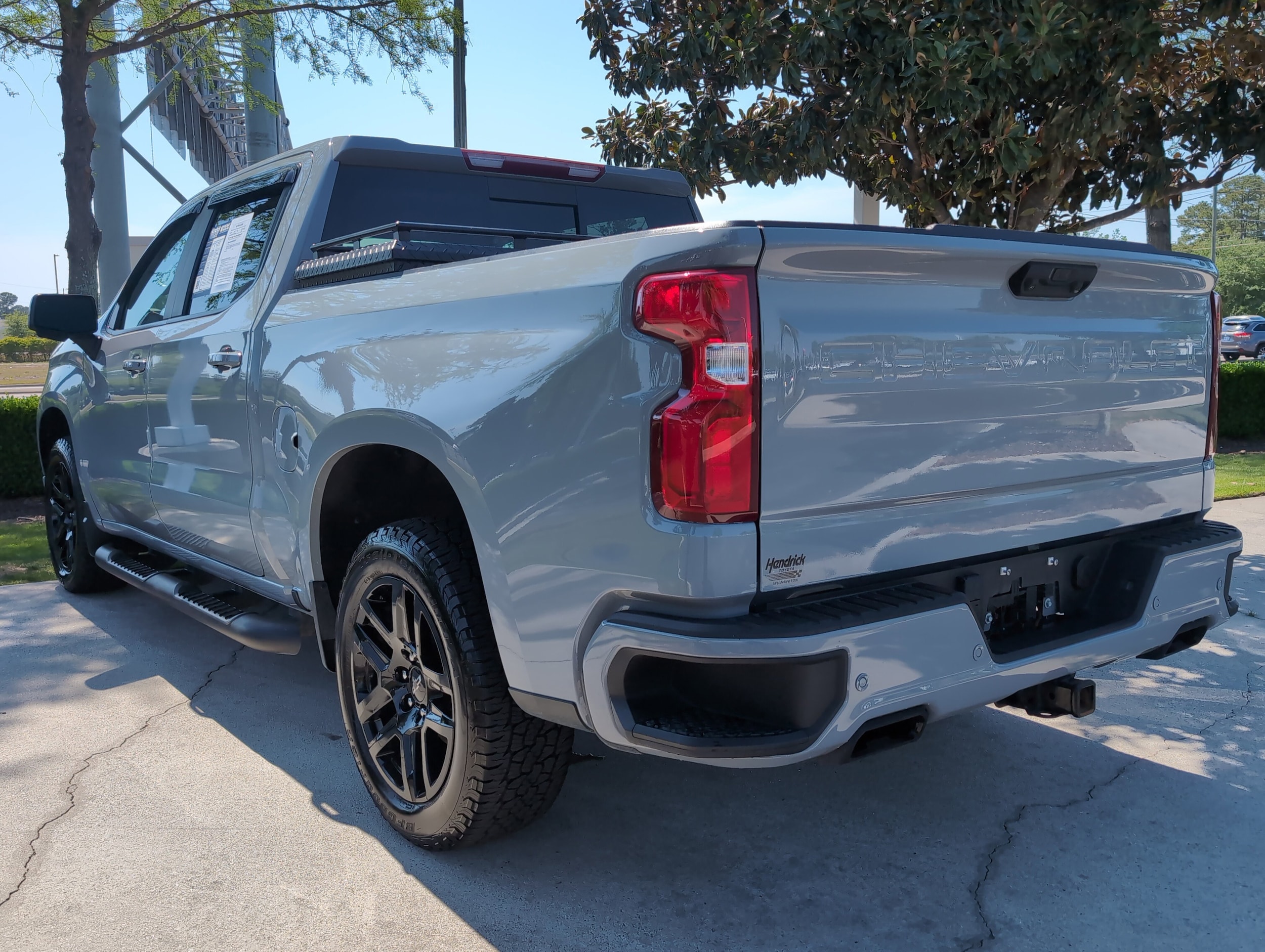 2024 Chevrolet Silverado 1500 RST photo 6