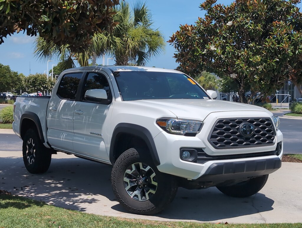 Certified 2022 Toyota Tacoma 2WD TRD Off Road Pickup