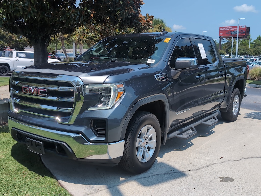 Used 2021 GMC Sierra 1500 SLE Pickup